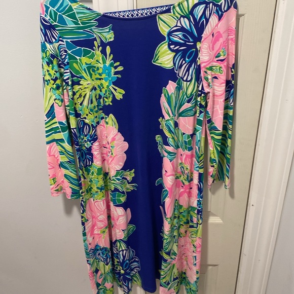 Lily Pulitzer size M, floral mochi dress. WOT worn once, amazing condition. - Picture 3 of 7